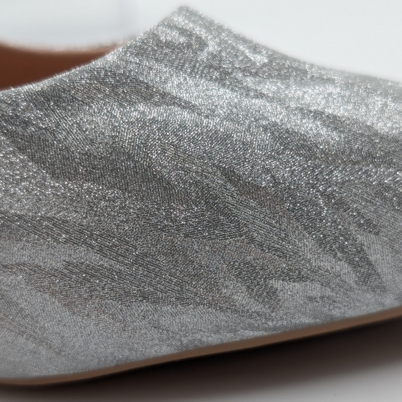 Nanbein Zou Silver Microfiber Leather Stiletto Elegant Heels Women US 9 EU 42 - Picture 8 of 14